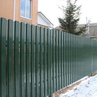 Кріпильні елементи для євроштахету